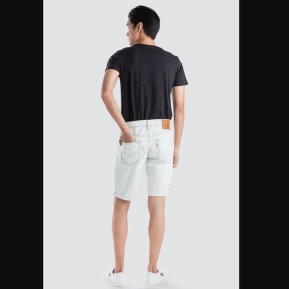 LEVI'S 511 Premium SLIM Shorts Men's 38 NEW - Picture 2 of 13